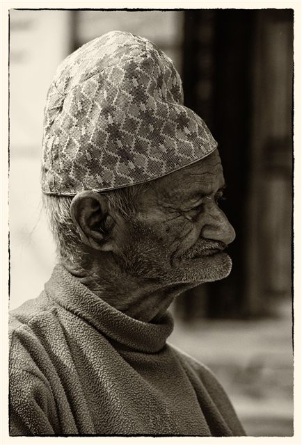 Old man in Kahtmandu